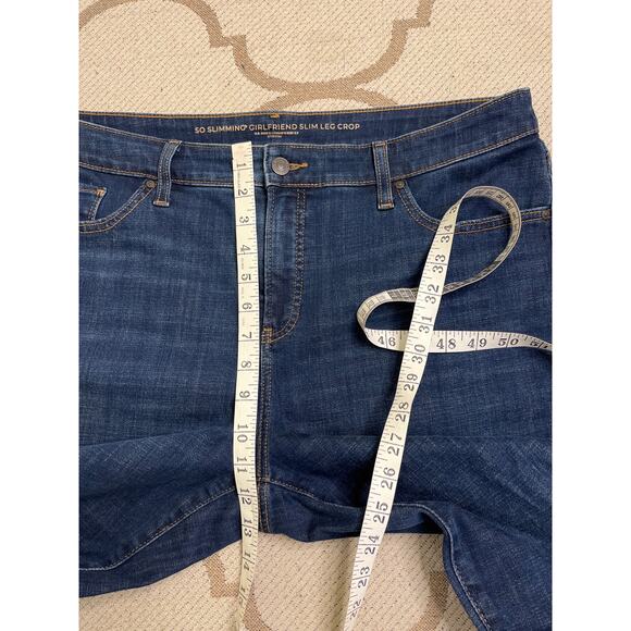 Chico’s So Slimming Girlfriend Slim Leg Crop dark wash blue jeans, size 2.5/ 14 - Picture 10 of 14